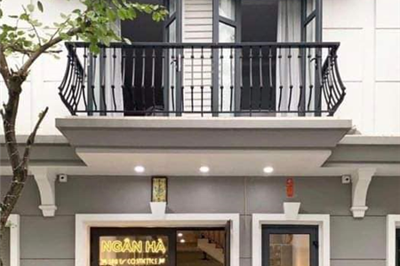 Thiết kế thi công shop mỹ phẩm sang trọng đẳng cấp cho chủ shop xinh đẹp tại Hải Phòng